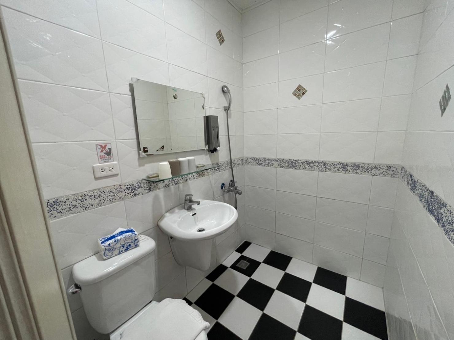 הואליין סיטי 萩閣民宿sara'S House走路可到夜市近市區好停車 מראה חיצוני תמונה